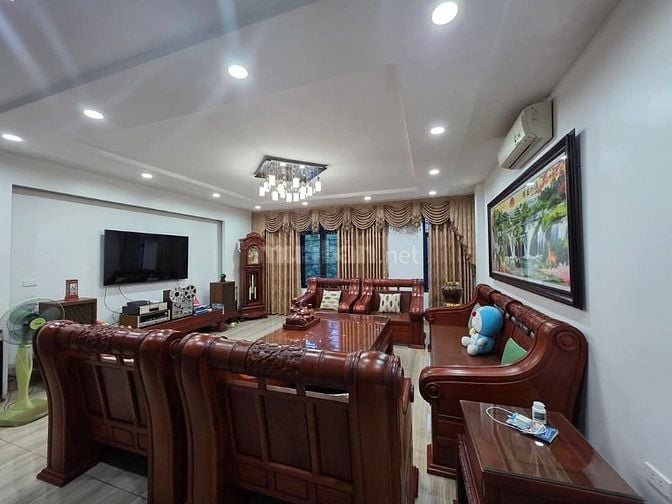 Bán nhà phân lô ôtô tránh, phố Lâm Hạ, Long Biên, 82m2, 5 tầng, MT 6m