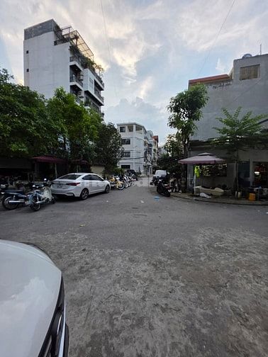 Bán nhà phân lô ôtô tránh, phố Lâm Hạ, Long Biên, 82m2, 5 tầng, MT 6m