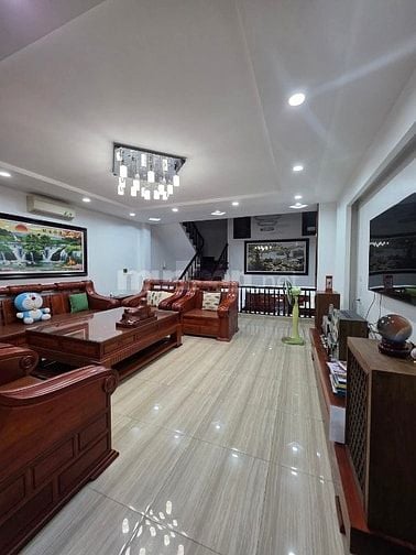 Bán nhà phân lô ôtô tránh, phố Lâm Hạ, Long Biên, 82m2, 5 tầng, MT 6m