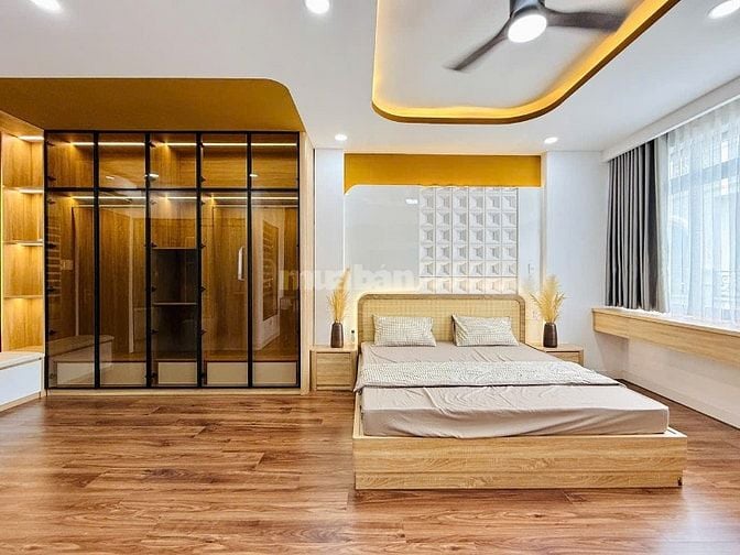 CHÍNH CHỦ BÁN NHÀ MỚI XÂY LỬNG 3LẦU SAU LƯNG EMẢT GIÁ RẺ FULL NỘI THẤT