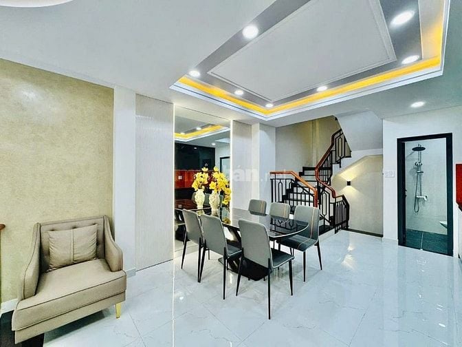 Nhà HXH cách MT 40 trung tâm quận Gò Vấp 