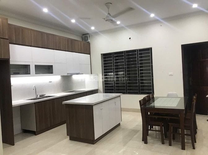 Cho thuê nhà ở tại phường Xuân La, quận Tây Hồ, Hà Nội