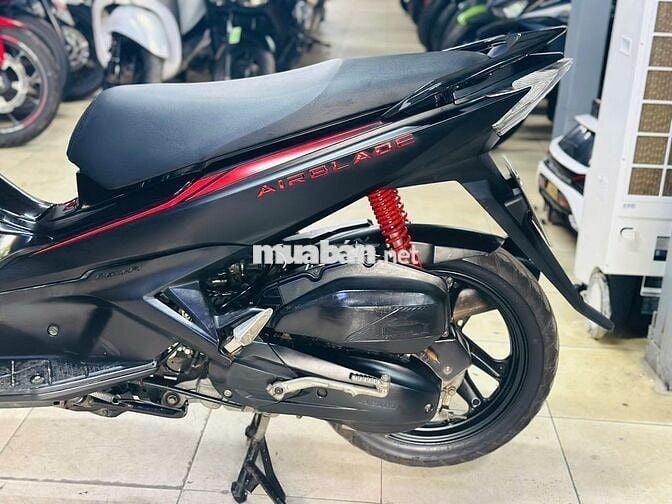 XE MÁY THỊNH PHÁT - AIR BLADE 125 ĐEN SẦN ĐỜI CHÓT