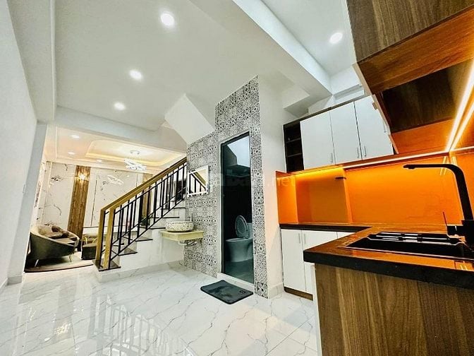 Chính chủ bán nhà Đg Hoàng hoa thám bình thạnh 60m2 Giá 2ty680 