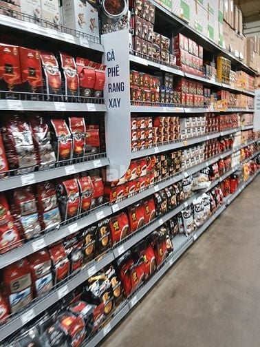 Siêu thị mini cần tuyển nhân viên bán hàng