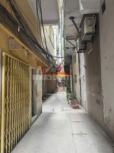 Chính chủ cần bán nhà cấp 4 tại ngõ 432 phố Đội Cấn, Ba Đình