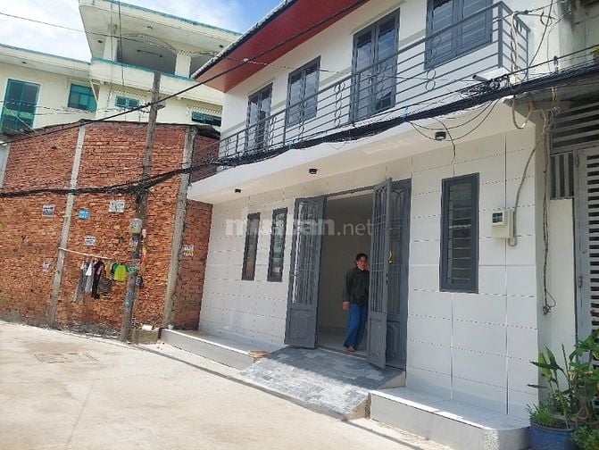 Bán nhà 3ty4 gần Võ Văn Kiệt gần chợ gần trường học gần tên lửa gần si