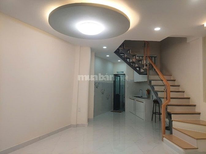 Bán nhà 3ty4 gần Võ Văn Kiệt gần chợ gần trường học gần tên lửa gần si