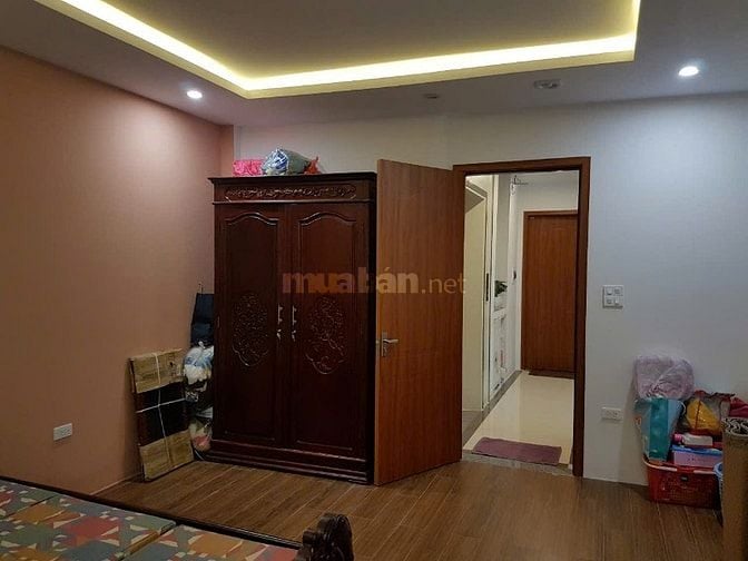 Chính chủ bán nhà tại khu biệt thự Minh Tâm, đường Cổ Linh, Long Biên