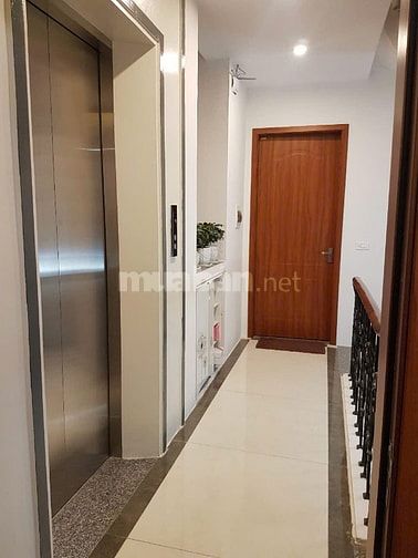 Chính chủ bán nhà tại khu biệt thự Minh Tâm, đường Cổ Linh, Long Biên