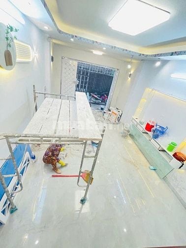 BÁN NHÀ 3 TẦNG PHẠM HỮU LẦU QUẬN 7