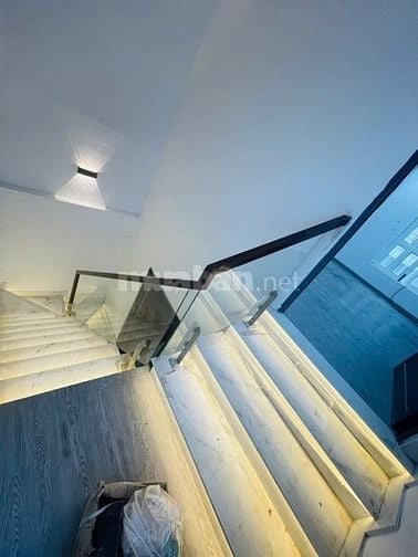 BÁN NHÀ 3 TẦNG PHẠM HỮU LẦU QUẬN 7