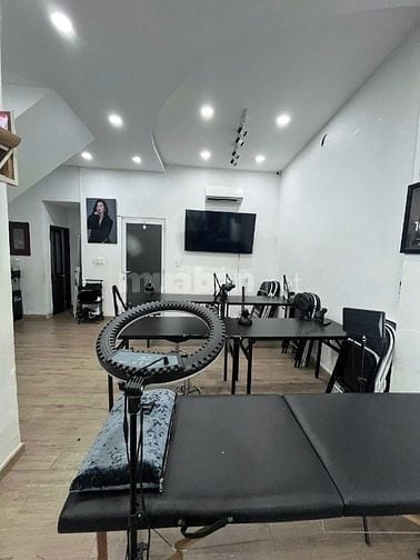 Chính chủ cho thuê hẻm xe tải Huỳnh Văn Bánh 7x18m- 2Lầu - có HHMG