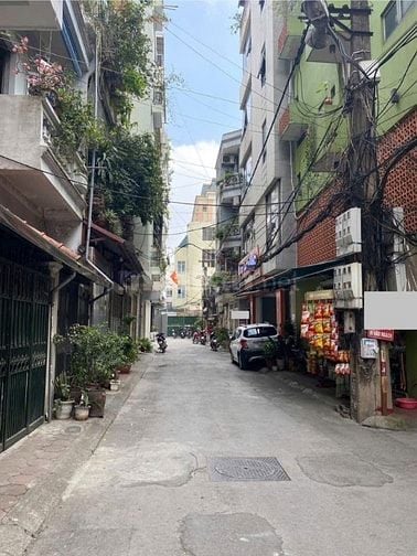 Tập thể Đại La. Hai Bà Trưng. Hà Nội  Căn góc. Cực hiếm. 85m. Tầng thấ