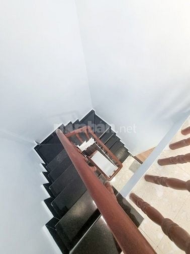 🏡 NHÀ Q7 – HUỲNH TẤN PHÁT 💰 GẦN 30m² – 3 TẦNG – 2PN – GIÁ NHỈNH 3T 