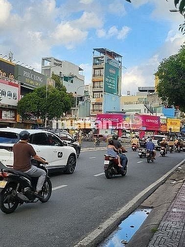 SANG NHƯỢNG LẠI MẶT BẰNG SỐ 218A ĐƯỜNG THÀNH THÁI, P.15, Q.10