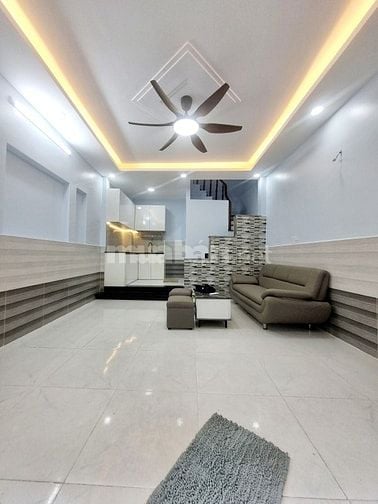 🏡 NHÀ Q7 – HUỲNH TẤN PHÁT 💰 GẦN 30m² – 3 TẦNG – 2PN – GIÁ NHỈNH 3T 