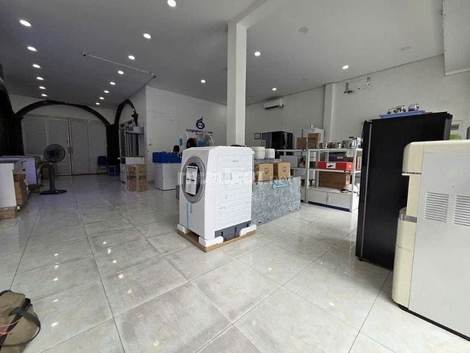 MT Thạch Lam 8*18m 2 lầu giá 30tr/tháng