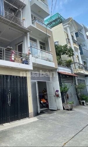 Nhà đường Kinh Dương Vương - gần bến xe Miền Tây, Dt: 4x10m - 3,5 tầng