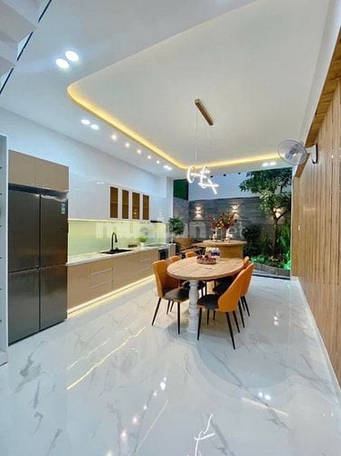 Sang nhượng gấp nhà 62,5m2 Nguyễn Trãi, P14, Q5. Kế chợ Kim Biên