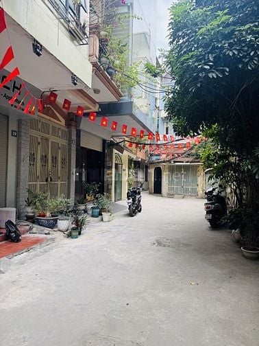 BÁN CCMN PHỐ ĐẶNG VĂN NGỮ – 20M RA MẶT PHỐ - 18 PHÒNG – CHỈ 22,5 TỶ