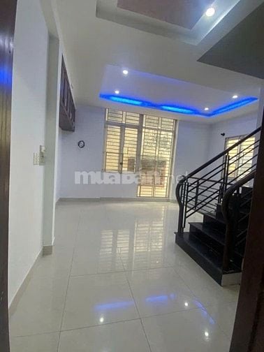 Cho thuê nhà hẻm 3m (3 gác) Nam Kỳ Khởi Nghĩa, P.V.T.Sáu, Q.3 giá 20tr