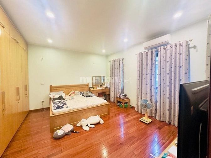 Bán nhà phân lô ngõ 61 Lạc Trung, ngõ ô tô tránh, có vỉa hè, 90m2, 4 t