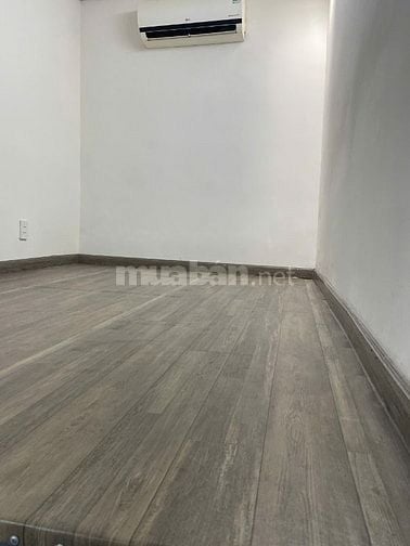 Chính chủ cần bán nhà CMT8 quận 3