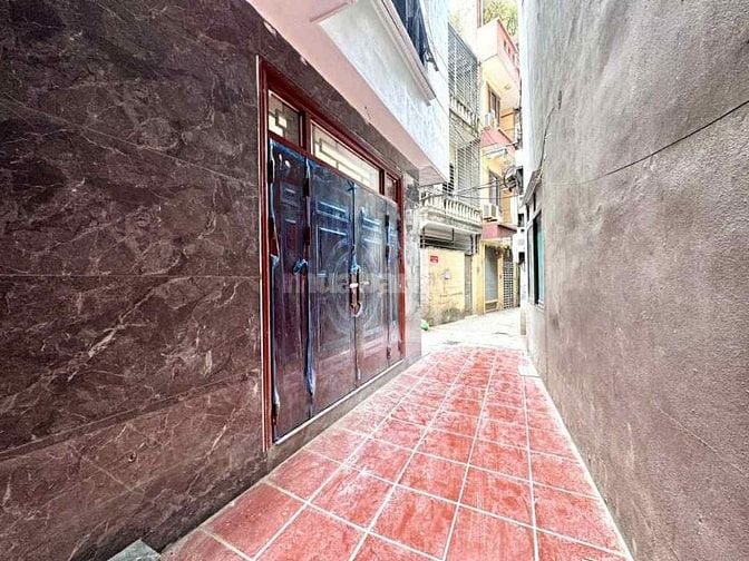 NHÀ MỚI PHỐ BỒ ĐỀ - 6TẦNG THANG MÁY - MT4.9 - NGÕ 4M THOÁNG - 9.8 TỶ