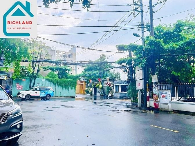 Cho Thuê Biệt Thự GÓC 2MT 01 Trần Văn Sắc, PThảo Điền,Q2_ DT:20m x 26m