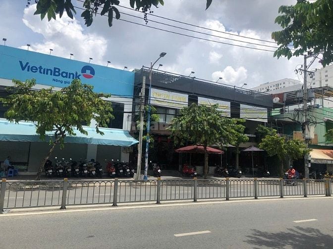 Cho thuê nhà tiện kinh doanh mua bán mặt tiền kênh tân hóa, Tân Phú
