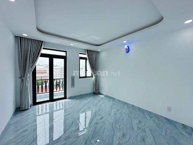 NHÀ BÌNH TÂN (4M x 20M) NGAY CẠNH KHU TÊN LỬA. CÓ THANG MÁY 450KG !!!