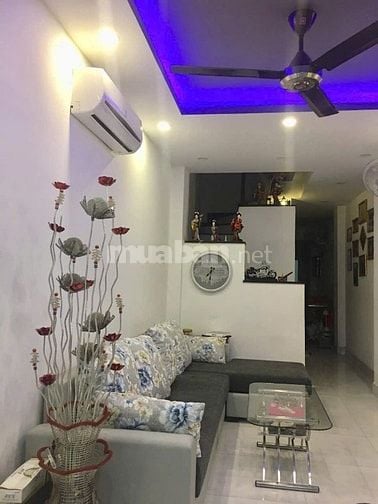Cho thuê nhà hẻm 2.5m (XM) Vạn Kiếp, P.3, Q.Bình Thạnh, giá 20.5tr