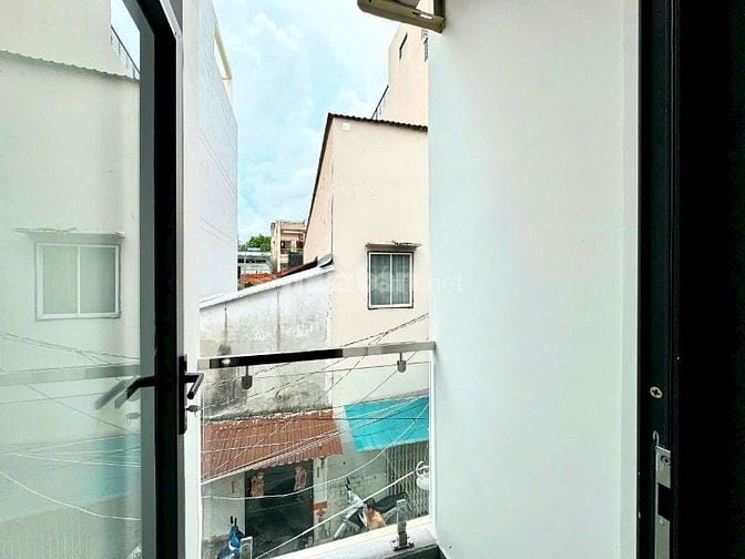 Bán nhà hẻm xe hơi 5m đường Hòa Bình, Phường 5, Quận 11, nhà mới đẹp
