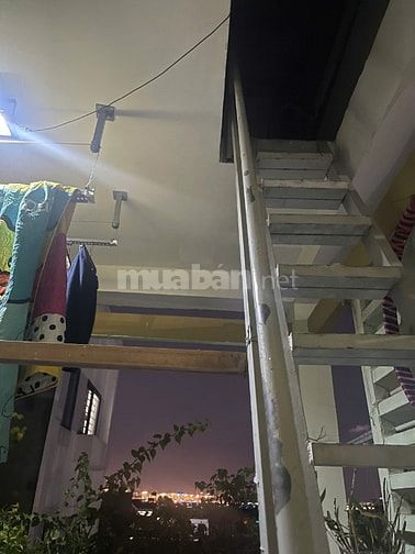 Chính Chủ Bán Nhà Đẹp – Vị Trí Đắc Địa, Giá Tốt, Sổ Hồng Riêng ở GV
