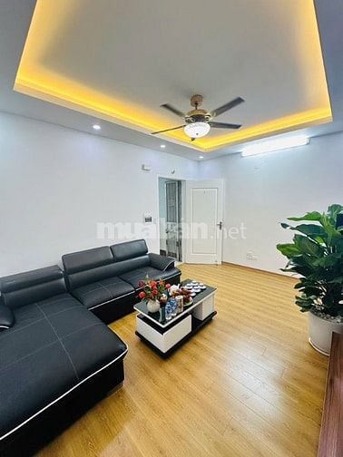 Bán căn chung cư Kim Văn Kim Lũ đẹp, view trường quốc tế, hơn 3 tỷ 