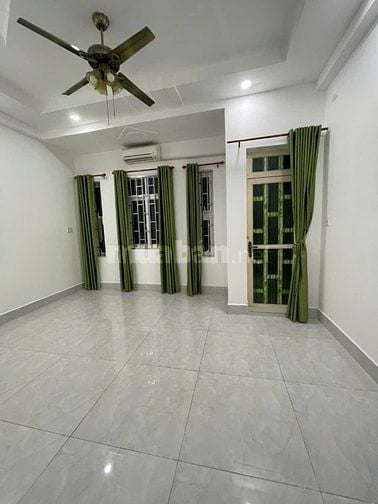 Cho thuê nhà hẻm 3m (XM) Tám Danh, P.4, Q.8 giá 15tr