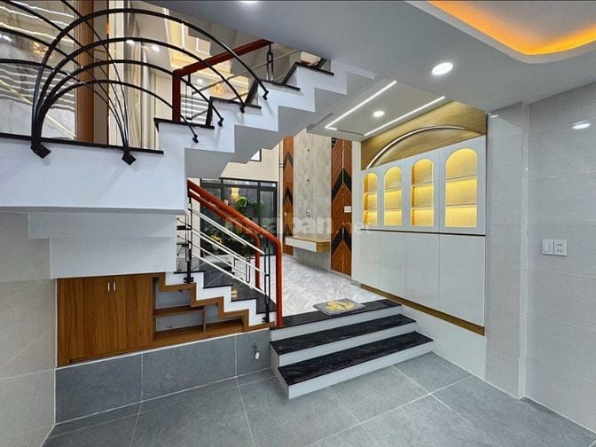 NHÀ BÌNH TÂN (4M x 13M) NGAY KHU Y TẾ KỸ THUẬT CAO. TẶNG FULL NỘI THẤT