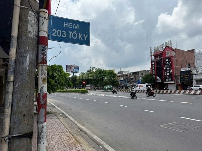 Cần bán gấp nhà 1 xẹt Tô Ký - Đông Hưng Thuận, Quận 12, 2,6 tỷ