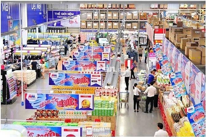 * NHẬN LIỀN* Trực quầy, phụ kho, Tạp vụ...làm Thời vụ và Chính thức Hè