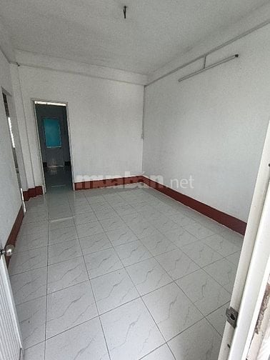 Nhà số 33 lầu 3 lô 1 chung cư Lý thái tổ , phường 1, quận 3