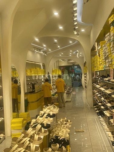 NHƯỢNG MẶT BẰNG KINH DOANH – VỊ TRÍ ĐẸP, GIÁ HỜI