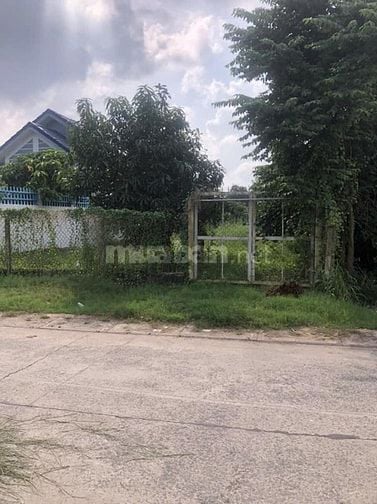 VỊ TRÍ ĐẸP GIÁ TỐT 500TR BÁN GẤP LÔ ĐÂT 158M2 MT ĐƯỜNG NHỰA SHR 