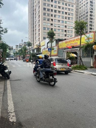  Chào bán Nhà diện tích rộng, phân lô vuông đét, giá hợp lý 