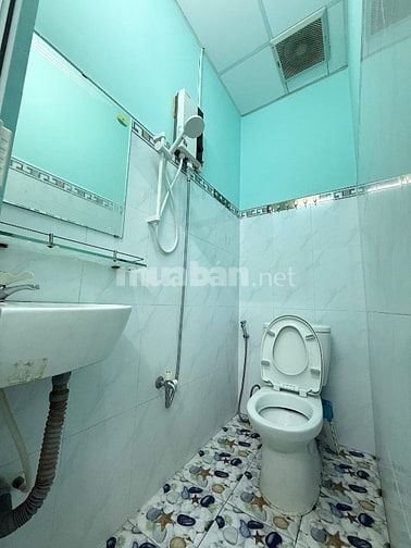 QUẬN 5 HẺM Ô TÔ 5M CÁCH MT 30M,DT GẦN 30M2 TẶNG FULL NỘI THẤT.