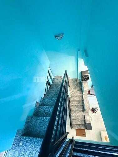 QUẬN 5 HẺM Ô TÔ 5M CÁCH MT 30M,DT GẦN 30M2 TẶNG FULL NỘI THẤT.