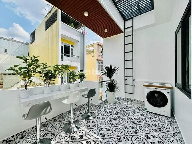 Chủ định cư Mỹ bán gấp nhà Tân Hòa Đông, Quận 6. Hẻm 6m, giá 2,56 tỷ