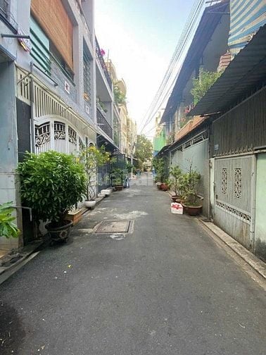Bán gấp nhà hẻm nhựa 6m 333/12/31 Lê Văn Sỹ, P1, Tân Bình. DT: 6x13,2m