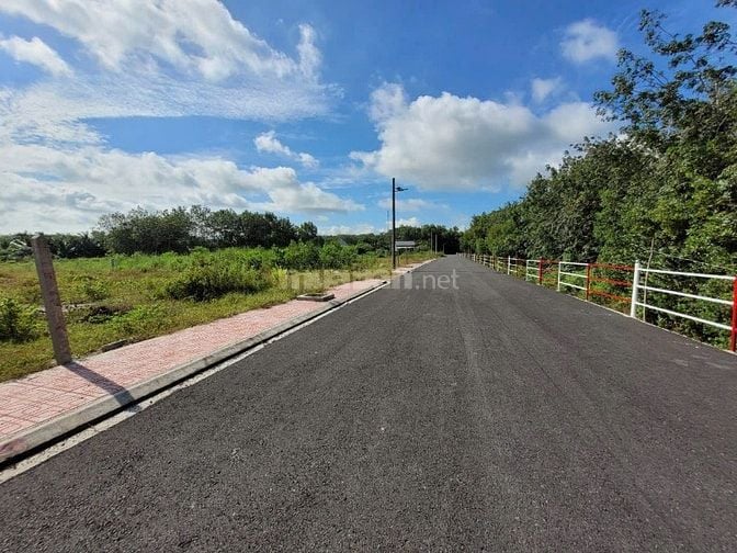 107m2 thổ cư. Đường nhựa. Gần KCN, gần khu đô thị. 575tr 