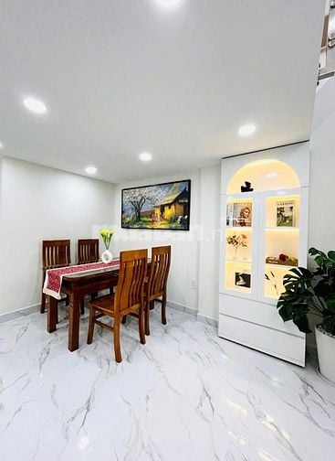 Sổ hồng chính chủ nhà mới hoàn công đầy đủ
